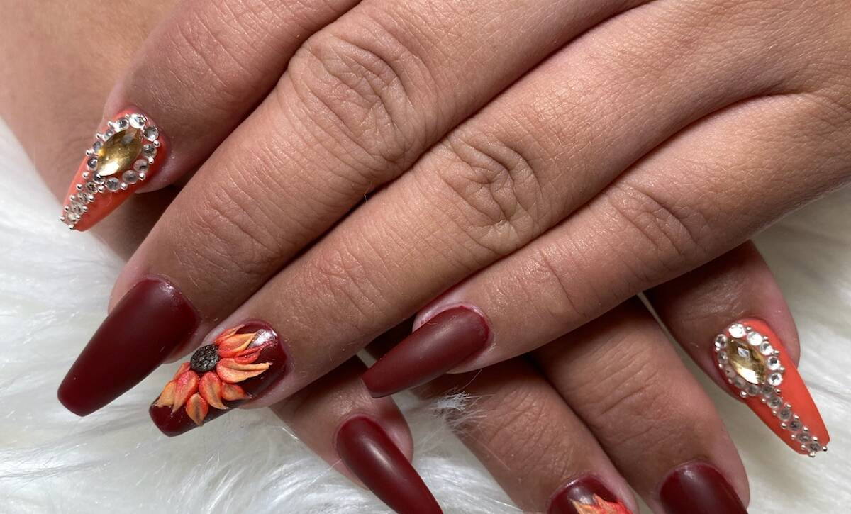Nails Studio Open late