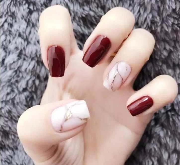French manicures, Nails Studio